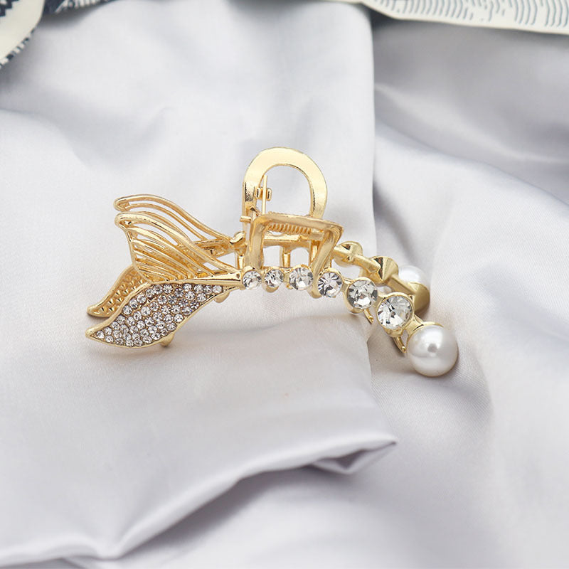 Fishtail Pearl Hair Clip