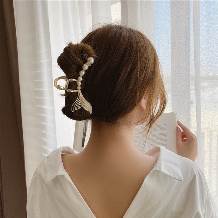 Fishtail Pearl Hair Clip