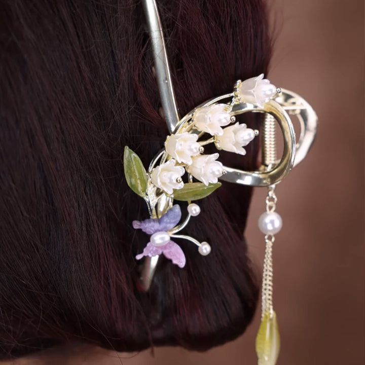 Bellflower Butterfly Tassel Hairpin